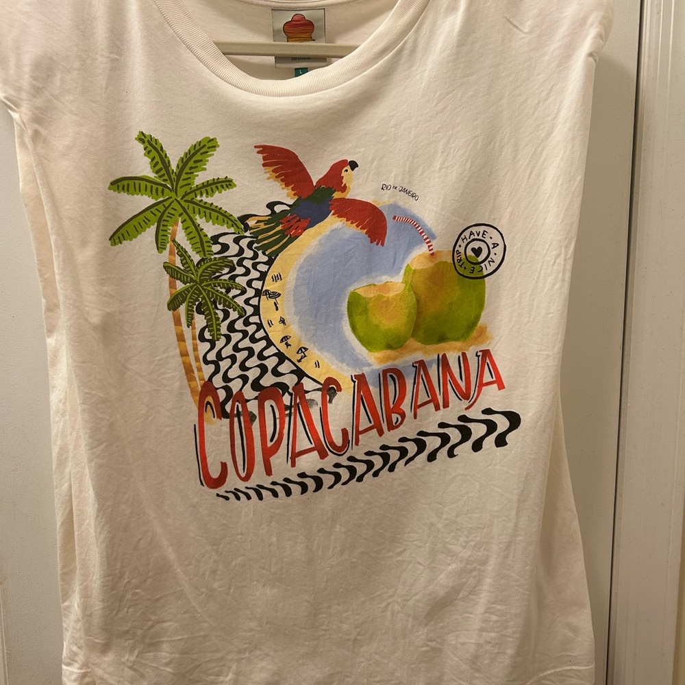 Copacabana women’s  White Graphic Tee